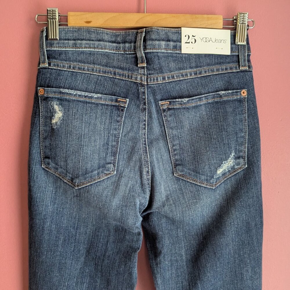 High waisted Ripped Skinnies - Picture 4 of 6